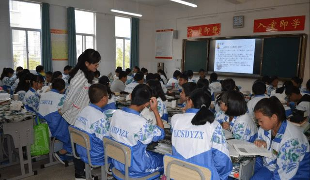 “走教计划”打造“五位一体”送课模式 “走教计划”打造“五位一体”送课模式