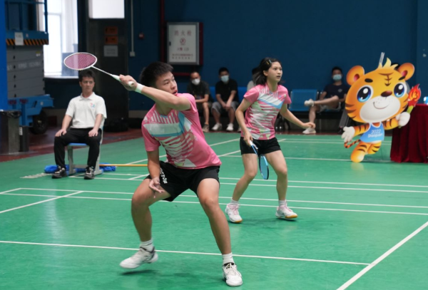 广州羽毛球代表队荣获省中运会羽毛球项目第一名 广州羽毛球代表队荣获省中运会羽毛球项目第一名