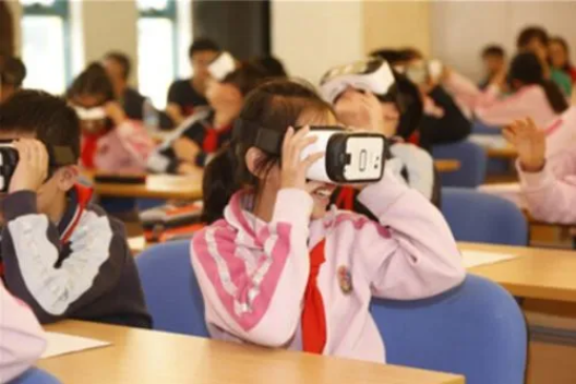 VR技术正在改变学生的学习方式