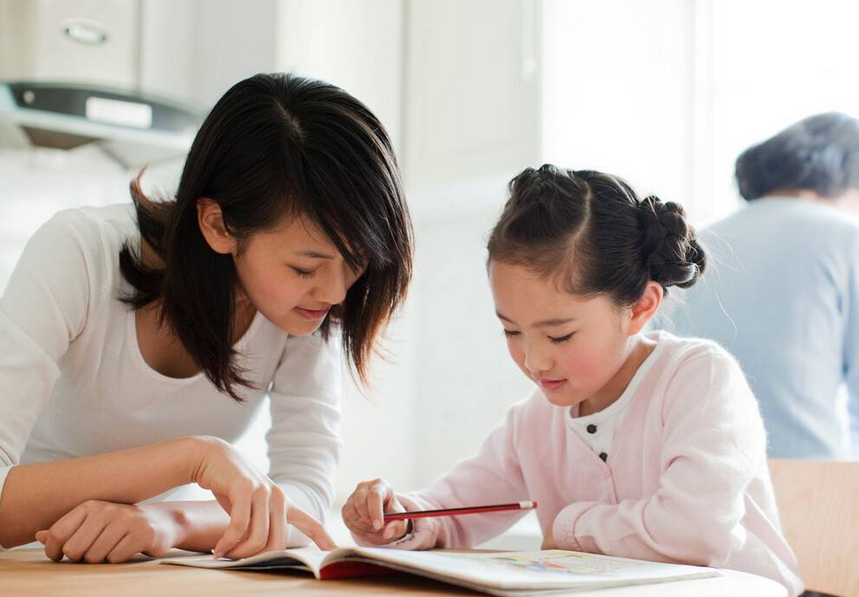 家庭教育的发展特点有哪些? 家庭教育的发展特点有哪些?