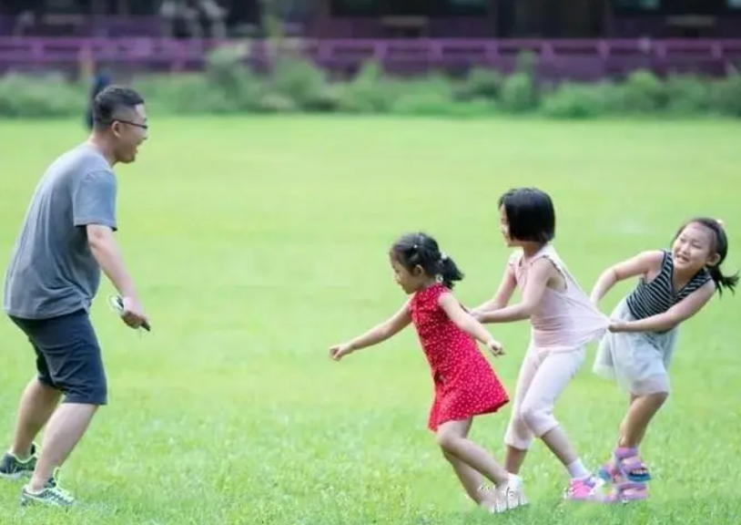 家庭教育对小孩的影响有哪些? 家庭教育对小孩的影响有哪些?